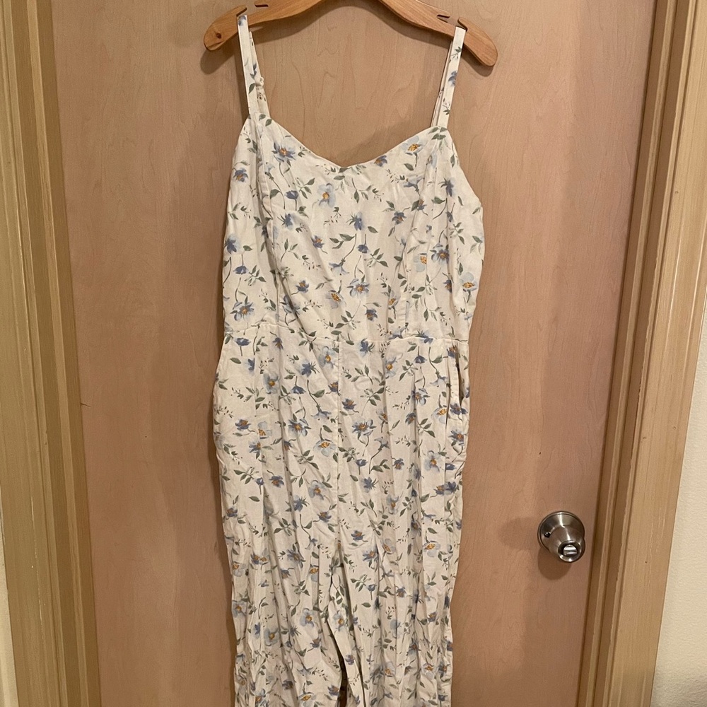Old Navy Cream Floral Print Lightweight Jumpsuit